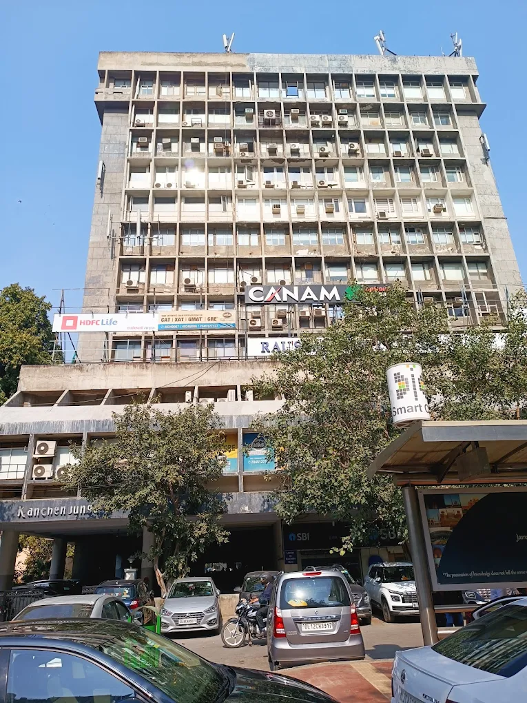 Kanchenjunga Building